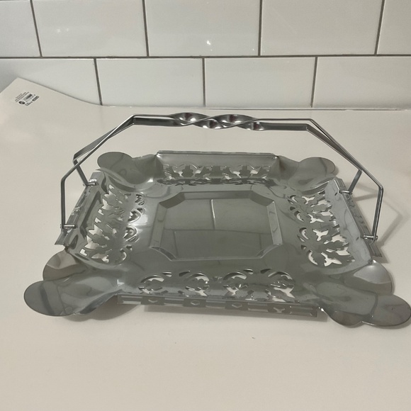 VTG Silver Tone Serving Tray with Folding Handles Chrome - Picture 7 of 10